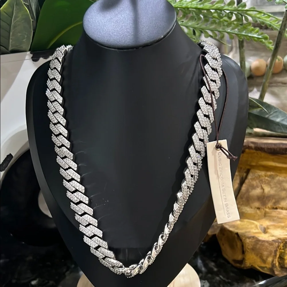Silver bling Chain Necklace. J112